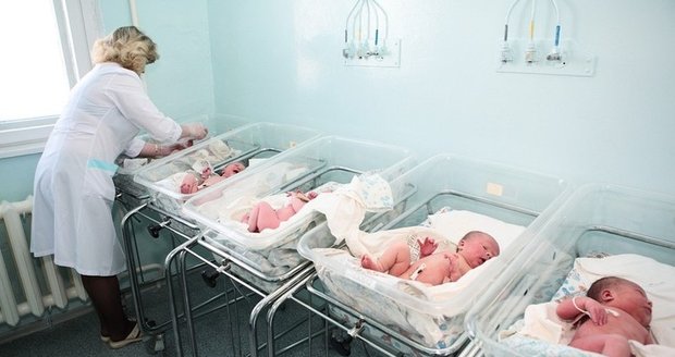 Vypadl proud a porodnice nestačí: Krym čeká po blokádě elektřiny babyboom 