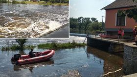 Dva lidé zmizeli ve vodě a už se nevynořili: Na Lužnici se převrátili vodáci, na Orlíku skočil muž ze člunu