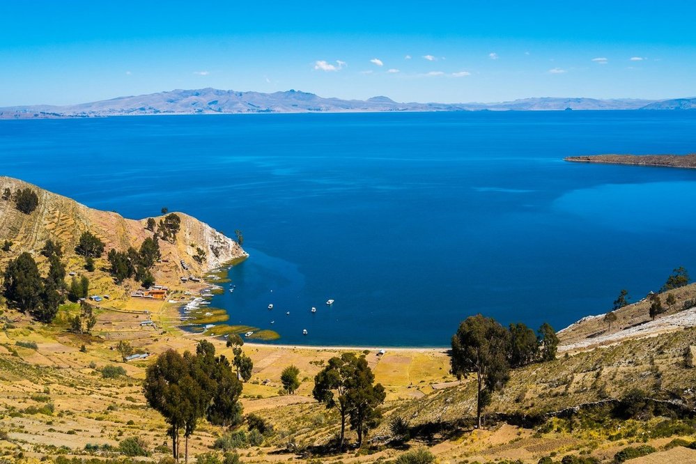 Titicaca, Peru a Bolívie