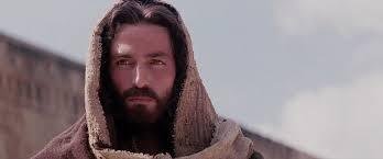 Ježíš Kristus v podání Jamese Caviezela ve filmu Umučení Krista.