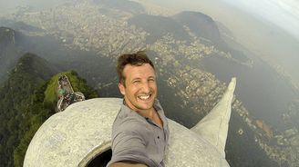 Historicky první selfie pořízená na soše Ježíše v Rio de Janeiru