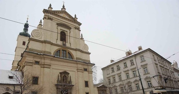 K Pražskému Jezulátku každoročně přijdou zástupy poutníků z celého světa