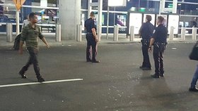 Střelba na letišti v New Yorku? Úřady evakuovaly terminál.