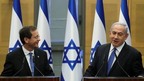 Jicchak Herzog a Benjamin Netanjahu.