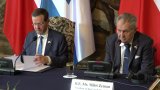 Izraelský prezident na návštěvě Česka: Zeman se „příteli“ omlouval za Lipavského    