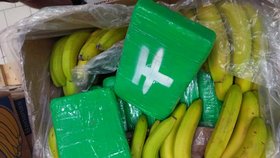V supermarketech v Jičíně a Rychnově nad Kněžnou se mezi banány našel kokain