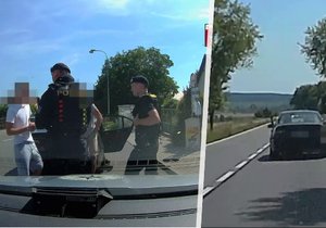 Mladíci v BMW ukazovali na policisty zvednuté prostředníčky: Hrozí jim vězení!
