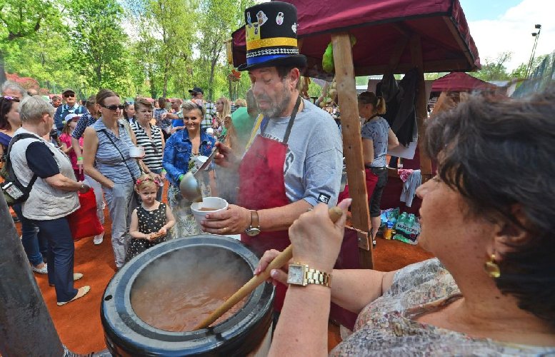 Svůj tým představí i známý brněnský herec Zdeněk Junák.