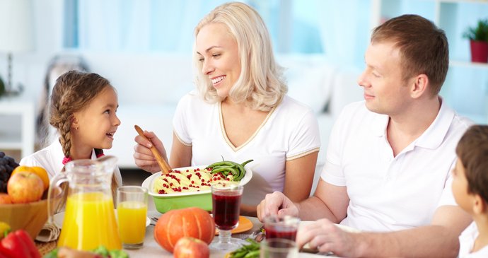 Jídelníček na 4 dny pro celou rodinu. Vyzkoušejte jíst zdravě! 