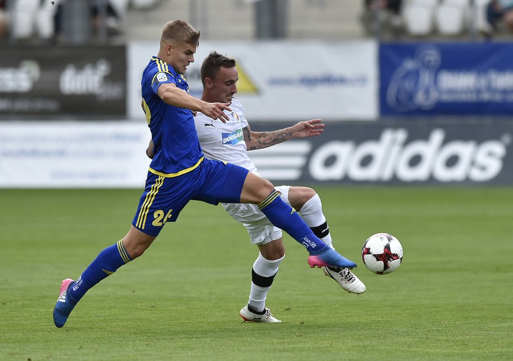 Fotbalisté Viktorie Plzeň vyhráli v Jihlavě 2:1