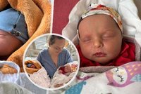 Unikátní porod v Jihlavě: Dvojčátka přišla na svět v různých dnech! A jinými způsoby