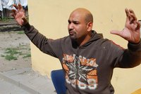Třicítka Romů zaútočila v Jihlavě na dva policisty