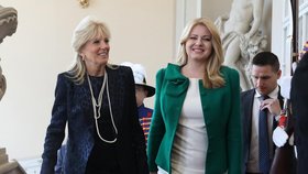 První dáma USA Jill Bidenová navštívila Slovensko: Na snímku se Zuzanou Čaputovou (9. 5. 2022).