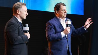 Christian Horner a Jim Farley (vpravo) Christian Horner a Jim Farley (vpravo)