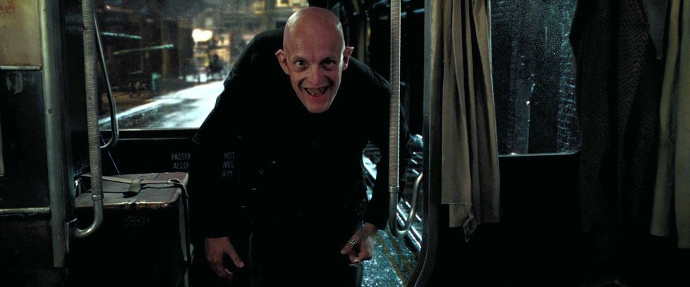 Ve filmu Harry Potter a vězeň z Azkabanu si Jim zahrál hostinského Toma z Děravého kotle.