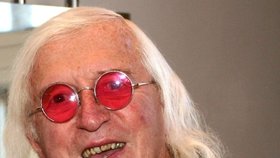 Jimmy Savile (†84) zneužíval chlapce i dítky