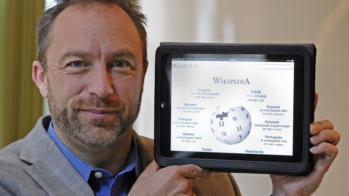 Jimmy Wales bude protestovat proti chystanému zákonu proti internetovému pirátství