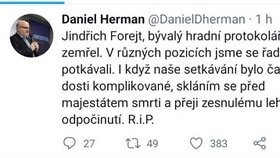 Tweet Daniela Hermana o údajném úmrtí Jindřicha Forejta.