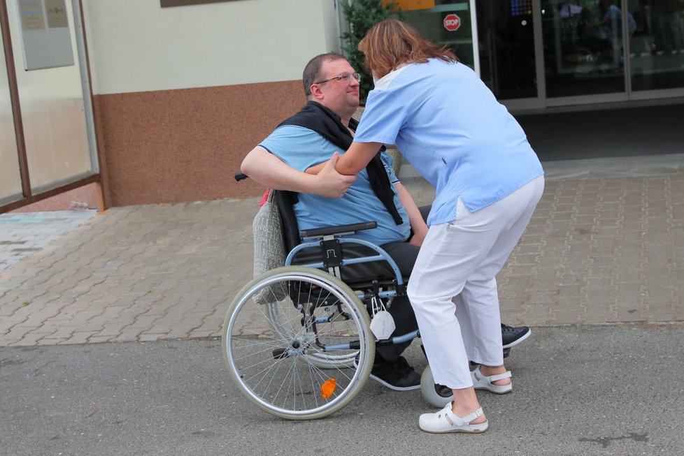 Jindřich Forejt opustil po třech měsících rehabilitační ústav v Kladrubech.