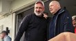 Na utkání týmu Jindřicha Trpišovského (vlevo) se přijel podívat i Miroslav Koubek, reprezentační trenér (vpravo) Na utkání týmu Jindřicha Trpišovského (vlevo) se přijel podívat i Miroslav Koubek, reprezentační trenér (vpravo)