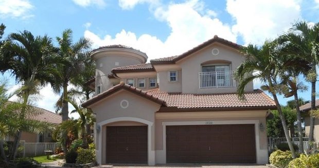 Miramar, Florida: Tuhle vilu si spolu Adamcovi koupili teprve v roce 2016.