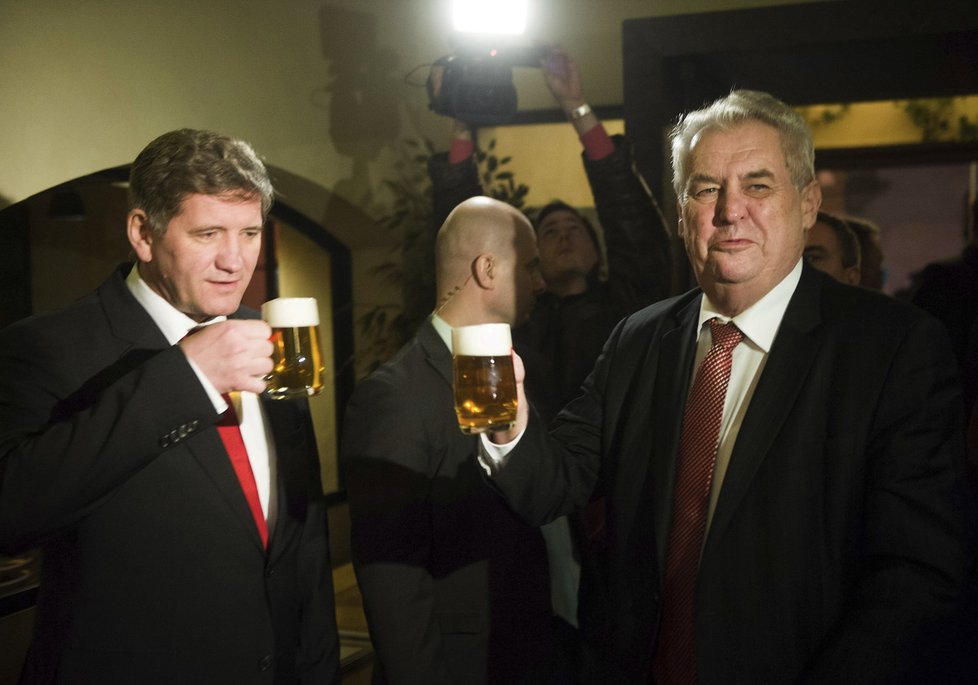 Prezident Miloš Zeman s Jiřím Bočkem, nyní již bývalým šéfem pivovaru Budvar