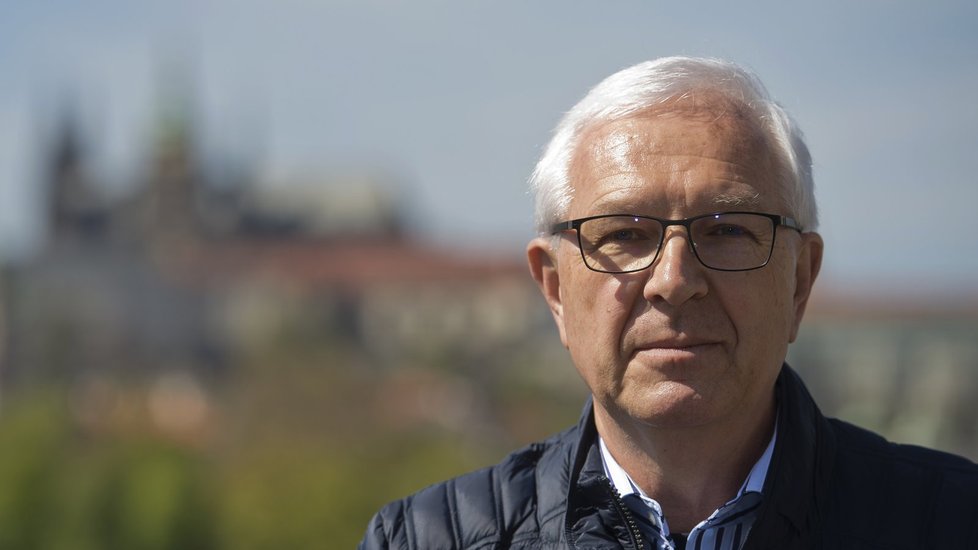 Prezidentský kandidát Jiří Drahoš, bývalý šéf Akademie věd