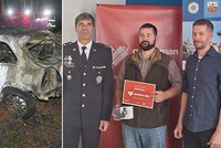 Jirka vytáhl mladíka z hořícího auta: Chvíli poté vůz explodoval!