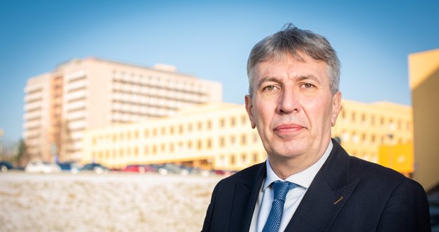 Fakultní nemocnice Ostrava (FNO) má nového ředitele, vedení největšího zdravotnického zařízení v Moravskoslezském kraji se ujal chirurg Jiří Havrlant