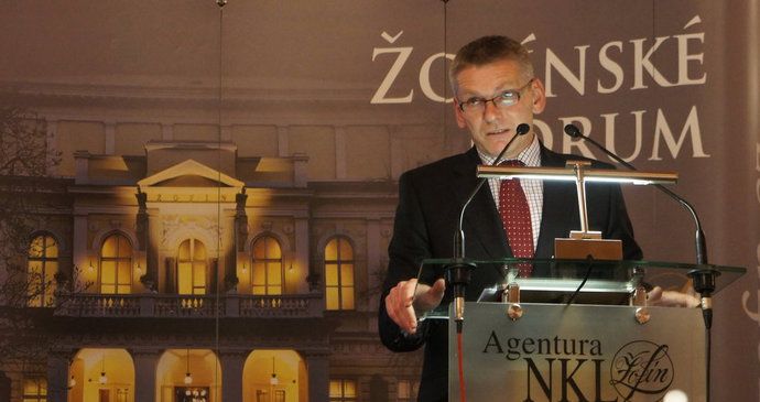 Prezident Asociace obranného a bezpečnostního průmyslu Jiří Hynek je kandidátem Realistů na prezidenta.