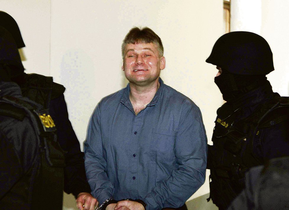 Doživotně odsouzený vězeň Jiří Kajínek