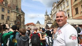 Jiří Kajínek rád jezdí do Prahy. Potkává i lidi, kteří by mu mohli pomoci k obnově procesu.