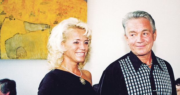 Krampol se svou Haničkou v roce 2001