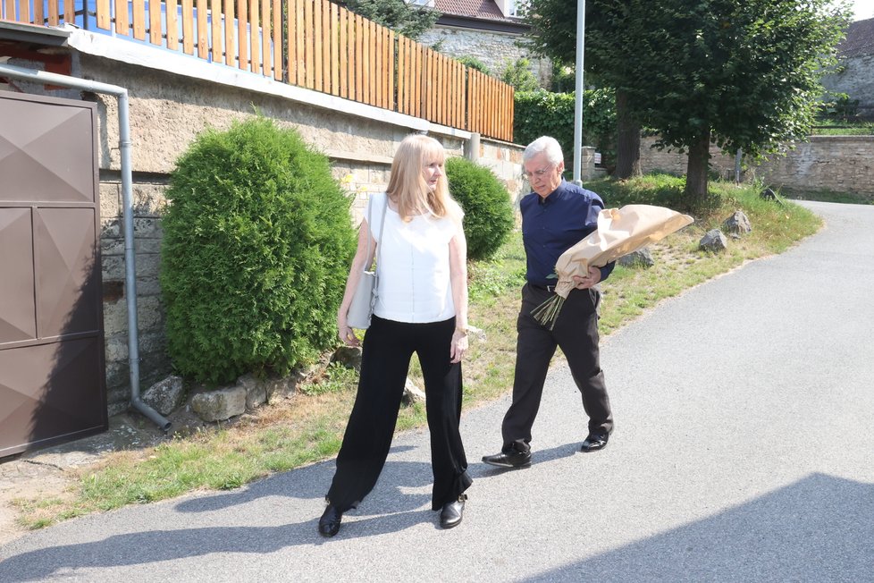 Jiří Krampol vystrojil své ženě Haně (†59) místo pohřbu vzpomínkový mejdan.