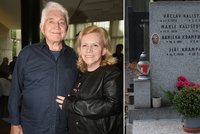 Jiří Krampol po tahanicích s pohřbem: Konečně má hrob!