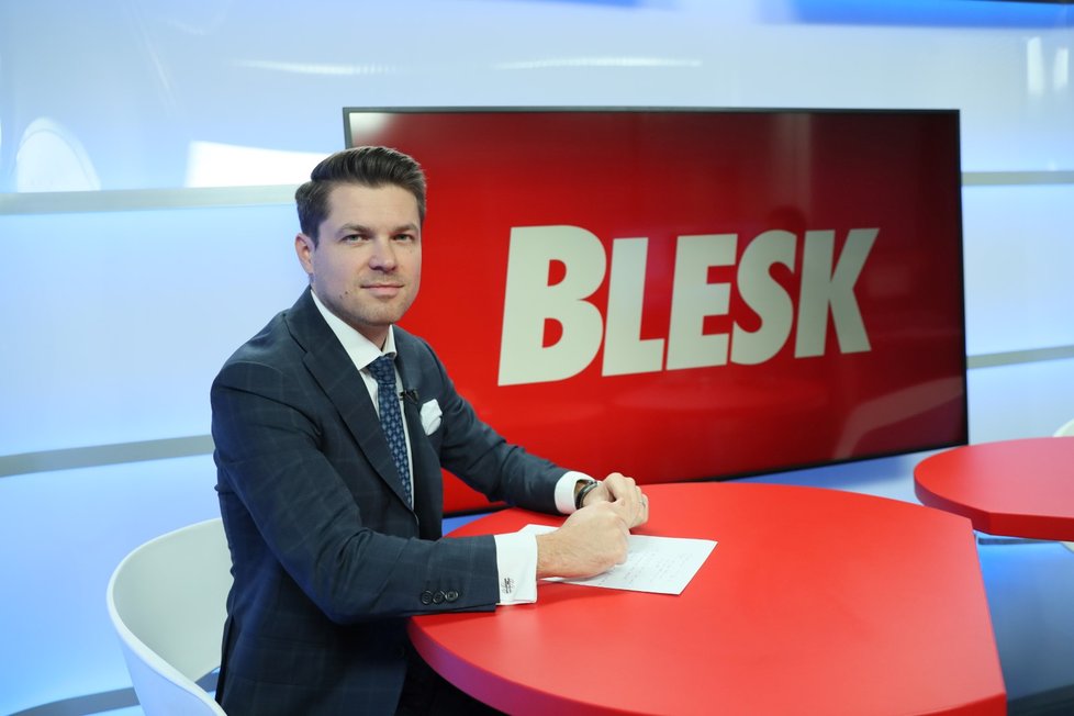 Ekonom Jiří Kubík ve studiu Blesk Zpráv