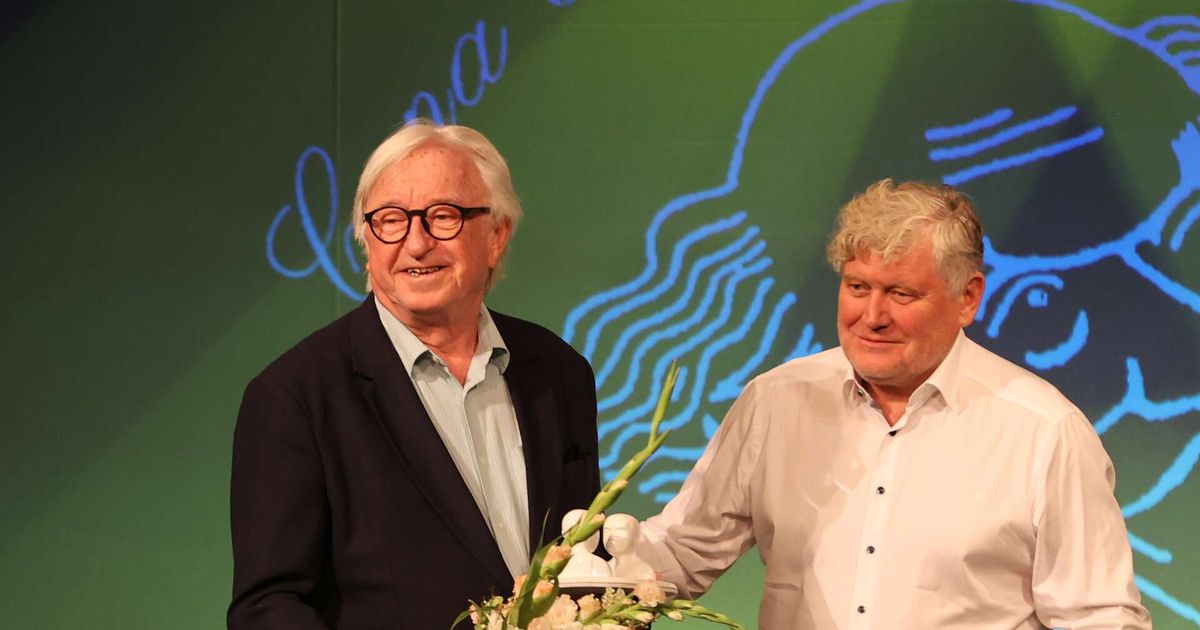 Cara Labus GALERIE: Jiří Lábus oslavil 76: Šetří si na luxusní důchoďák a ...