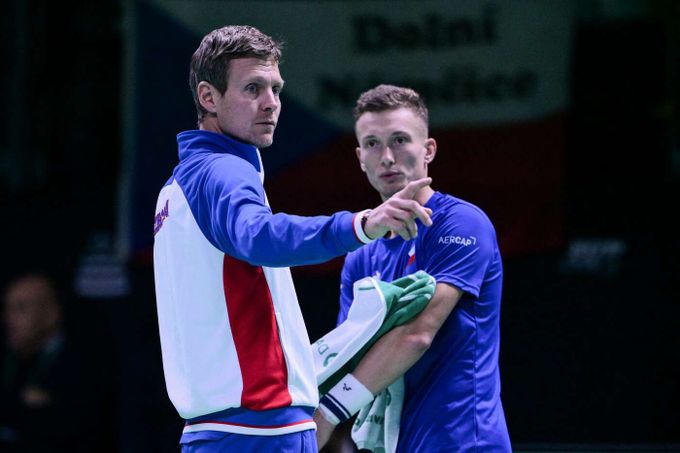 Berdych na Švédy povolal Lehečku s Menšíkem, Macháč se rozhodne. Debut pro deblisty Berdych na Švédy povolal Lehečku s Menšíkem, Macháč se rozhodne. Debut pro deblisty