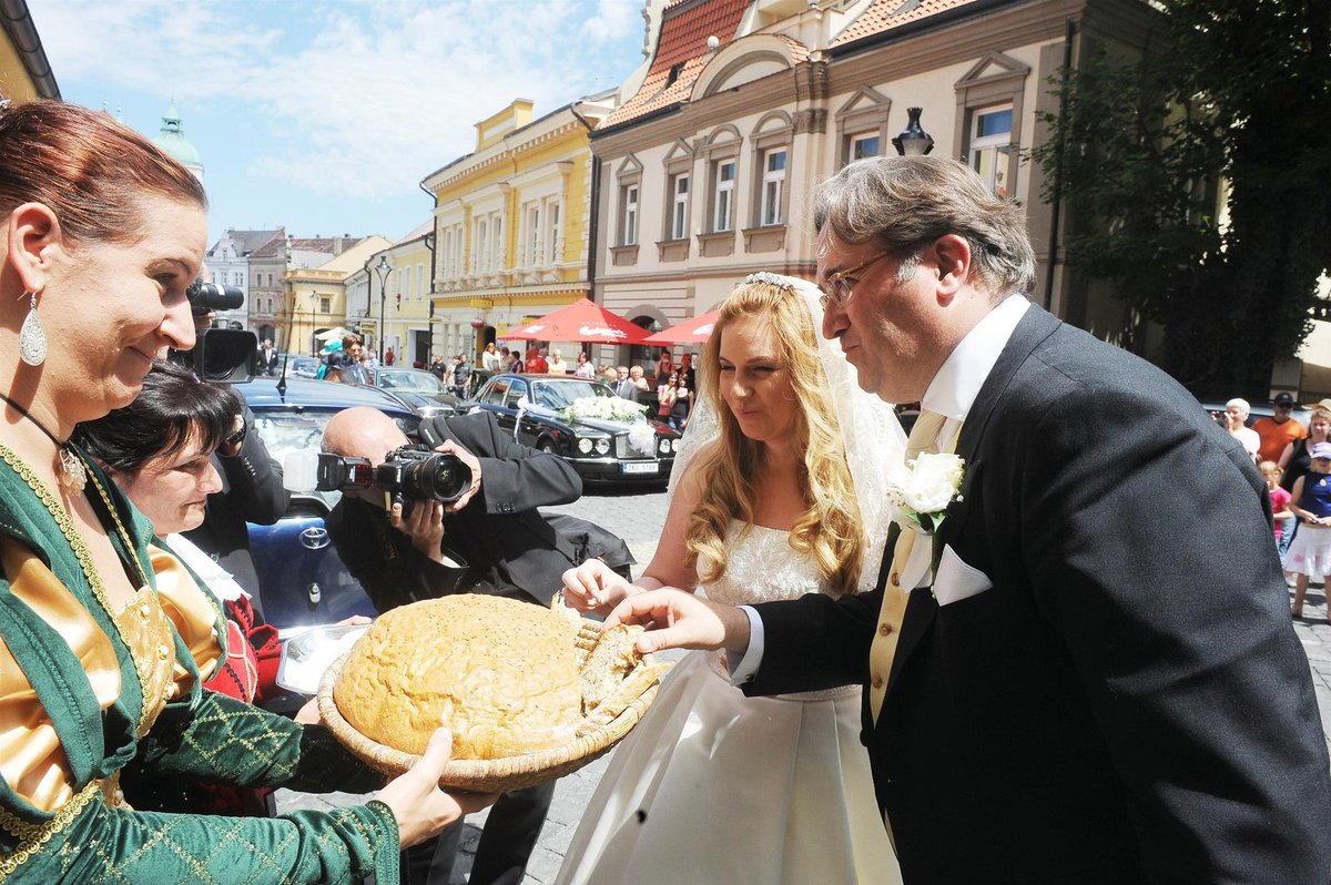 Svatba Jiřího Lobkowicze a Zdenky.