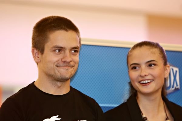 Jirka mádl se svou přítelkyní Evou Josefíkovou