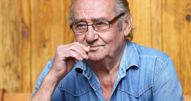 Zemřel bývalý kriminalista a vyšetřovatel pražské mordparty Jiří Markovič.