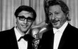 Jiří Menzel v roce 1968 přebír Oscara za film Ostře sledované vlaky Jiří Menzel v roce 1968 přebír Oscara za film Ostře sledované vlaky
