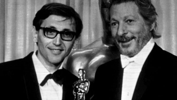 Jiří Menzel v roce 1968 přebír Oscara za film Ostře sledované vlaky