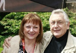 2010: Míla Řádová se svým šéfem Jiřím Menzelem