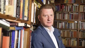 Jak se bude dařit knižnímu trhu? Záleží, zda bude Rusko na Ukrajině poraženo, říká Jiří Padevět