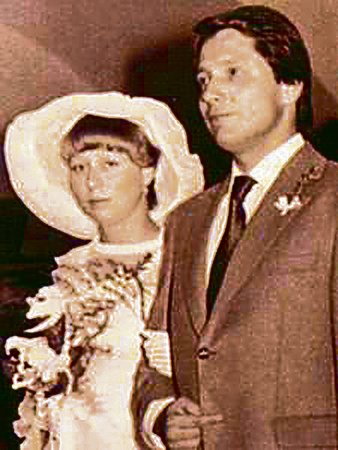1979 - Jiří Paroubek si bere první ženu Zuzanu