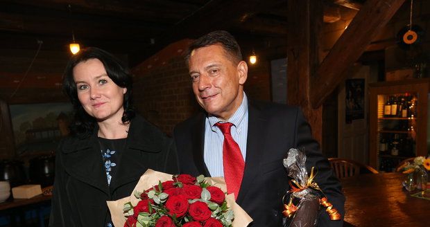 Jiří Paroubek s novou partnerkou