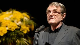 Zemřel herec Jiří Plachý (†75): Hvězda Rodáků, Hříšných lidí či Ach, ty vraždy