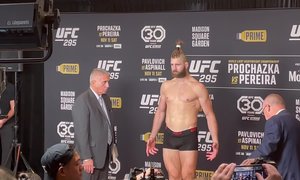 Vážení před UFC 295: Takto Jiří Procházka splnil titulový limit