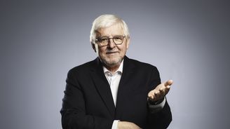 Jiří Rusnok: Jsme jednooký král mezi slepými. To, co se děje v Evropě, je hrůza. Nedopadne to dobře Jiří Rusnok: Jsme jednooký král mezi slepými. To, co se děje v Evropě, je hrůza. Nedopadne to dobře